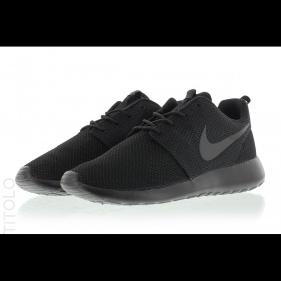 nike roshe black 5.5 nike roshe black 5.5